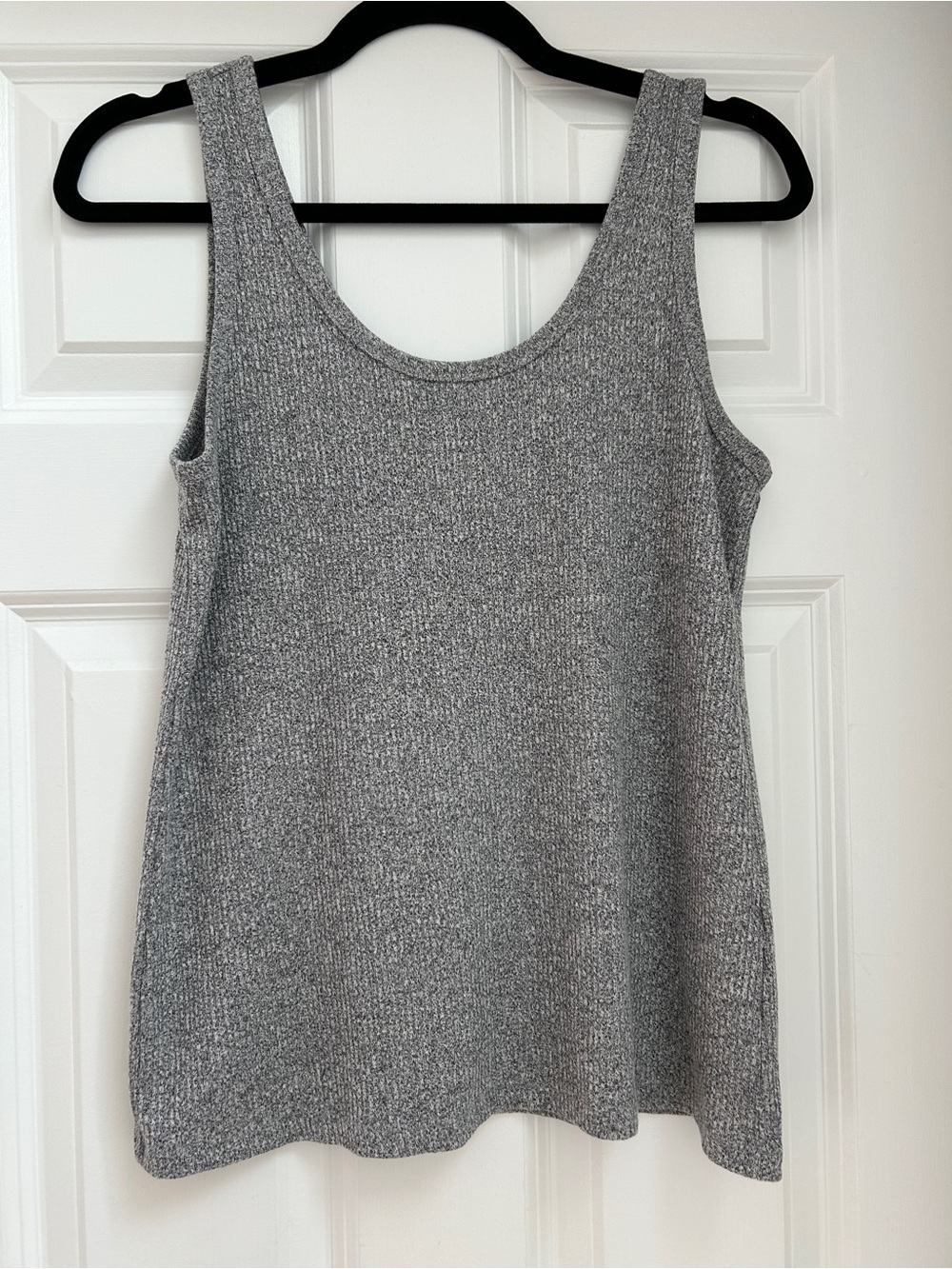 Banana Republic Heather Gray/Marled Ribbed Scoop-Neck Tank Top